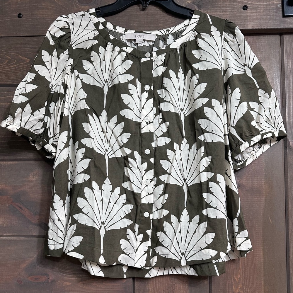 LOFT tropical blouse, dark green